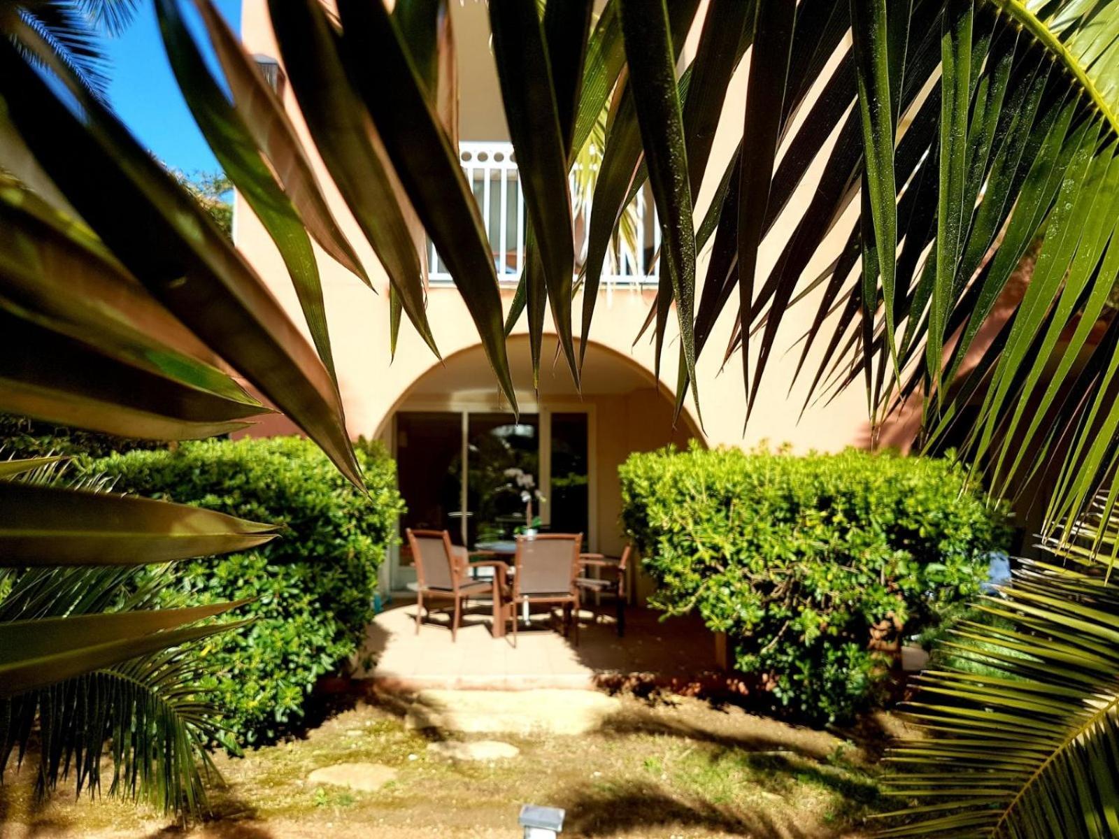 Les Ecrins De La Badine - Hameaux Apartamento Hyères Quarto foto