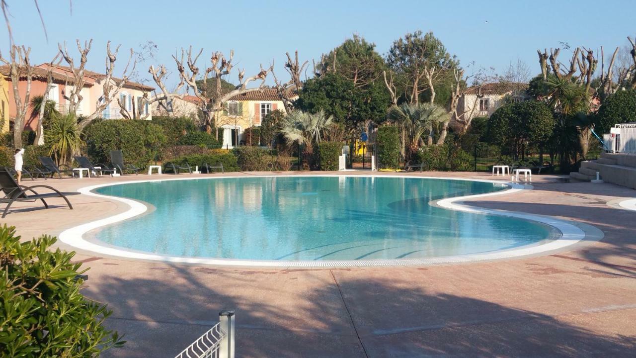 Les Ecrins De La Badine - Hameaux Apartamento Hyères Exterior foto