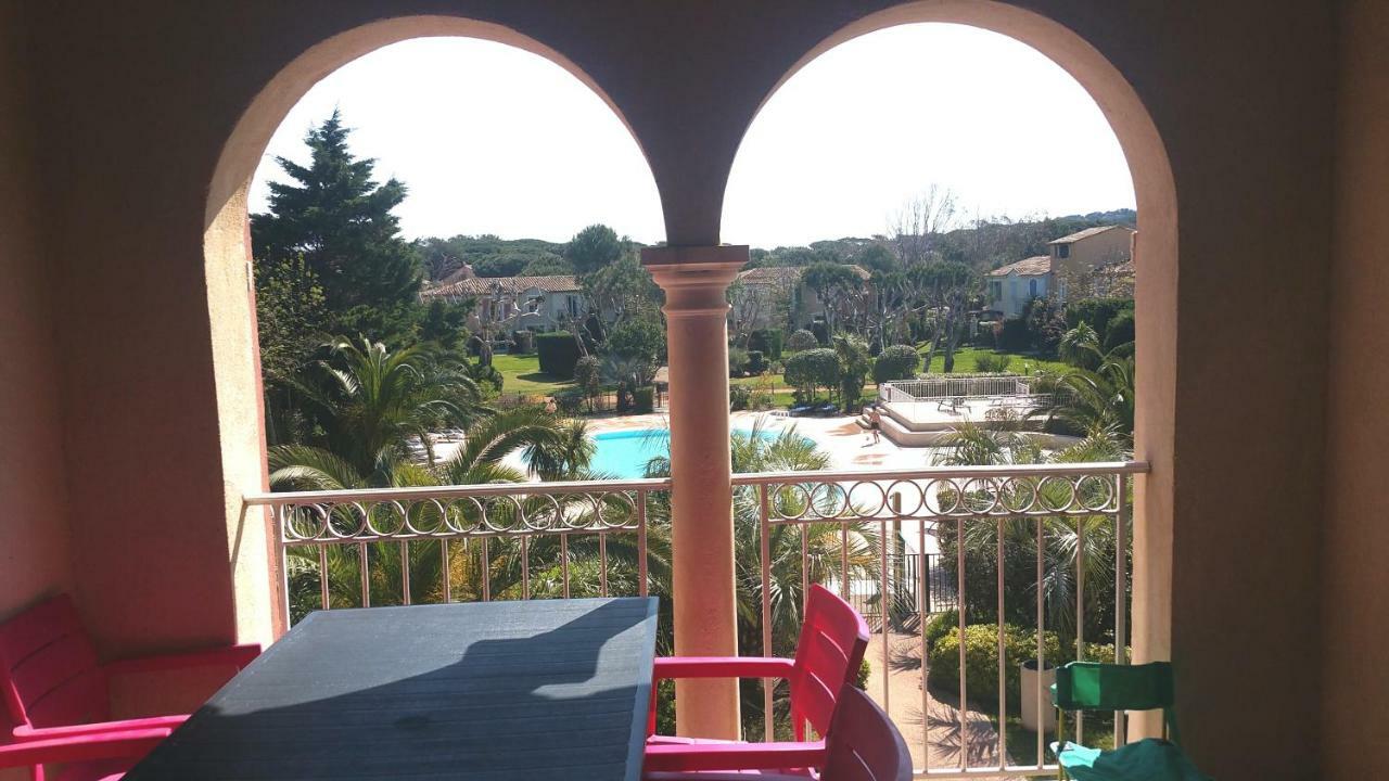 Les Ecrins De La Badine - Hameaux Apartamento Hyères Exterior foto
