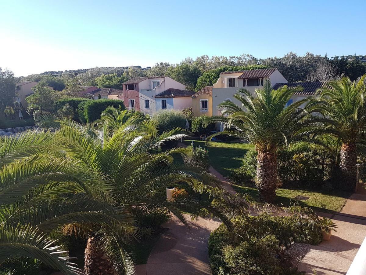 Les Ecrins De La Badine - Hameaux Apartamento Hyères Exterior foto